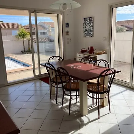 Maison De Lumineuse Et Agreable, Proche Plage, Commerces Et Montpellier *
